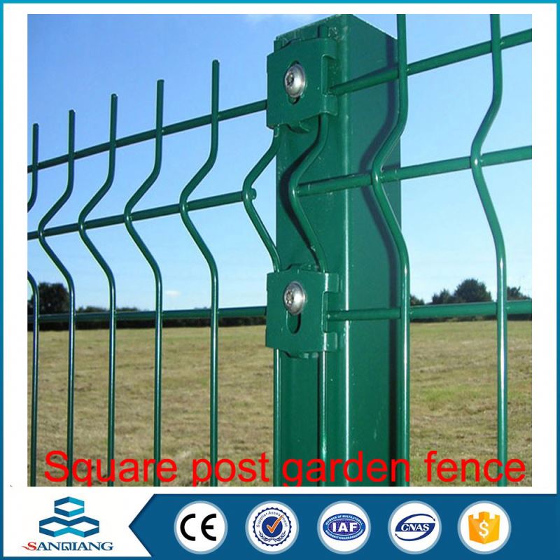 beautiful pvc coated double-lap cheap factory price triangle bend fence for sale