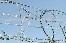 barbed wire fence /barbed wire
