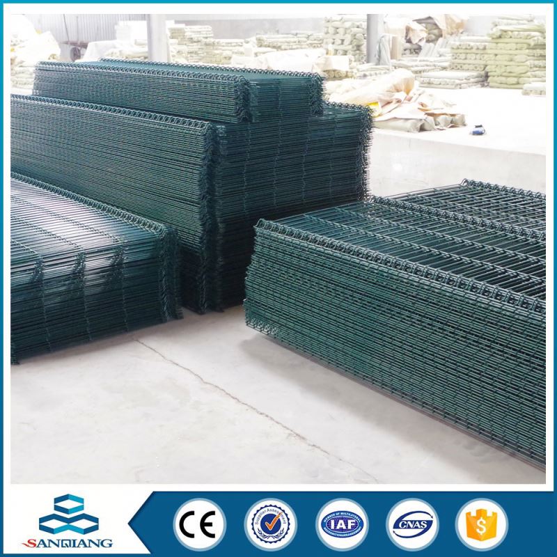 black galvanized steel pipe pe safety triangle bending fence price