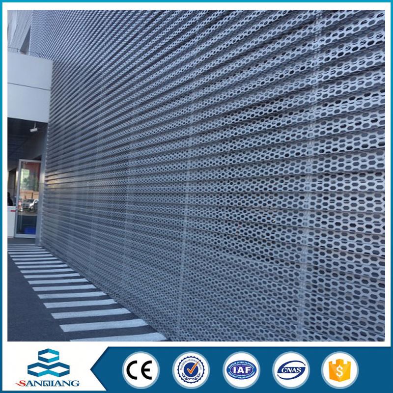 quality web triangle perforated metal sheet mesh for sieving application