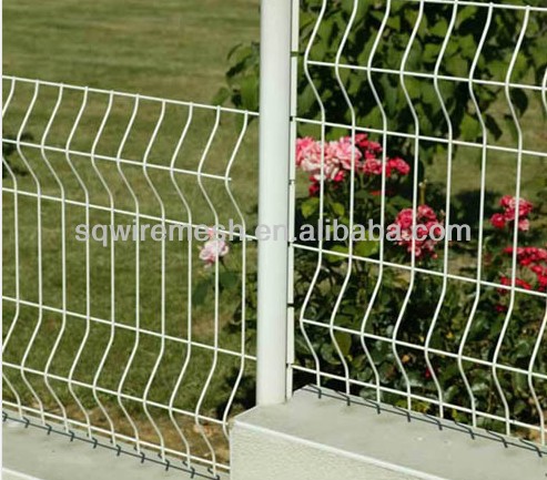 Anping factory Triangular bending wrie mesh fence