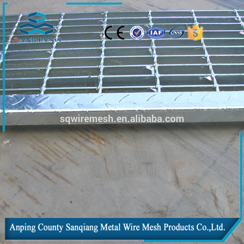 Hot dip Galvanized Stair treads