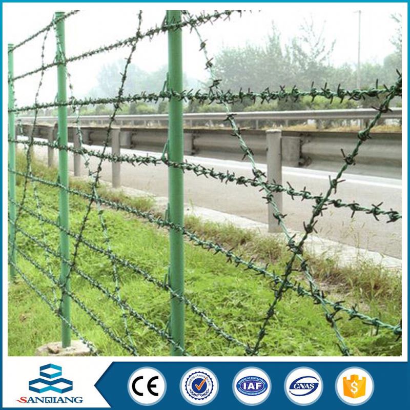 protective cross type galvanized barbed wire for road alibaba supplier