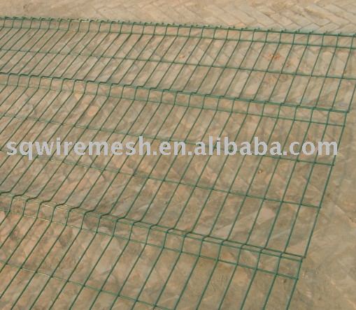 welded fence netting/hot-dipped galvanization fencing wire mesh